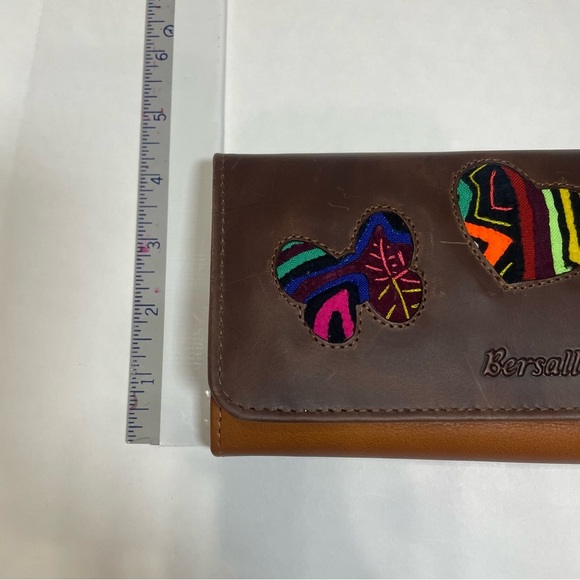 Rare Beker by Bersall women’s wallet. cloth insert front. Used. See pictures - Picture 9 of 10